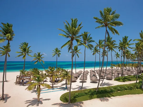 dominican-republic_accommodation_all-inclusive-hotel_secrets-royal-beach_punta-cana_beach-panoramic_001_600_ergebnis