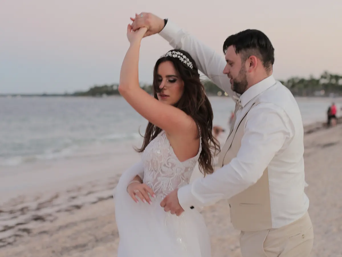 dominican-republic_destination-wedding_sara-jasmin_secrets-royal-beach-punta-cana_photoshoot-and-reception_006_1200_ergebnis